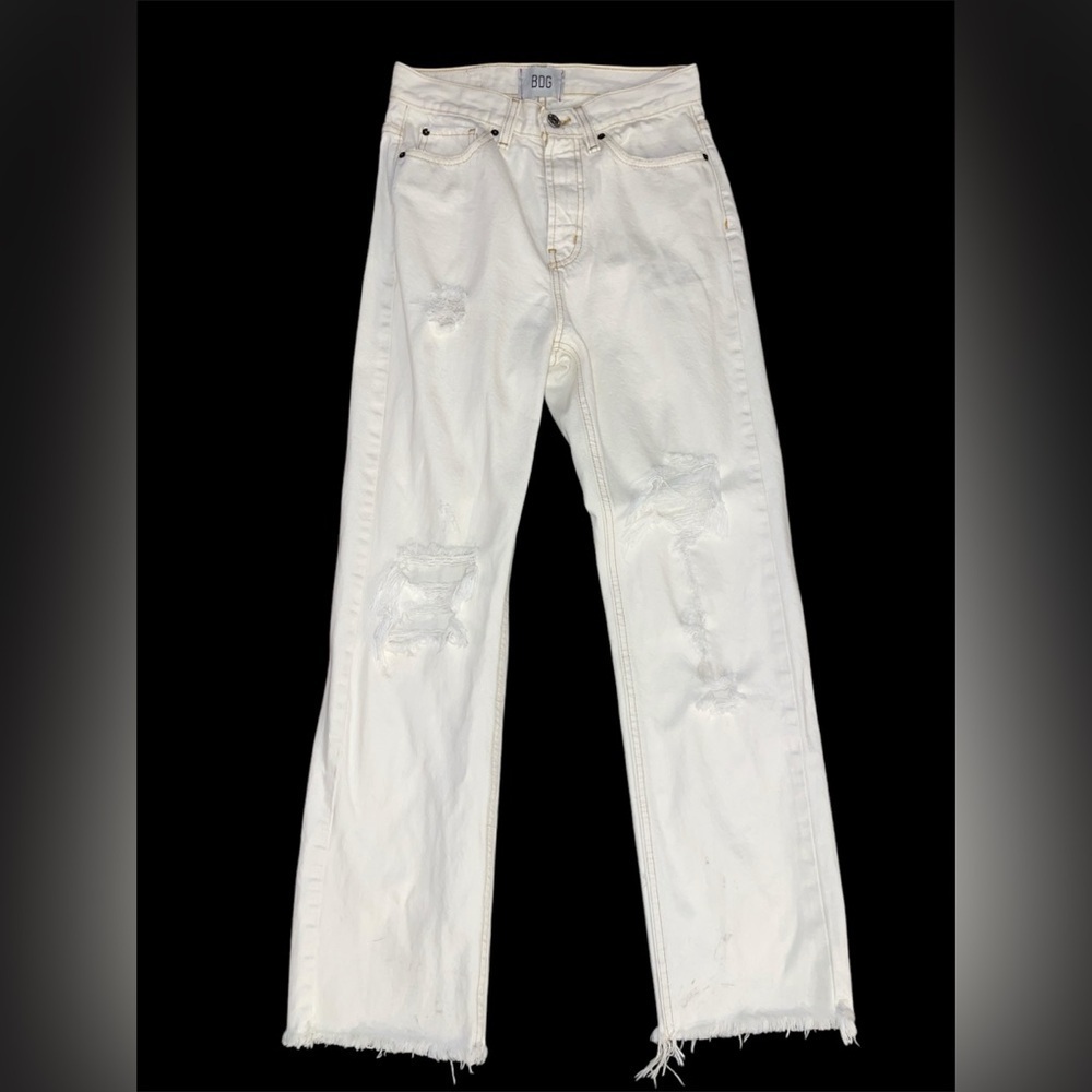Women’s BDG, cowboy jeans, Distressed White Jeans - Picture 2 of 10